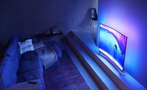 Philips claims it launched the biggest 4K curved monitor