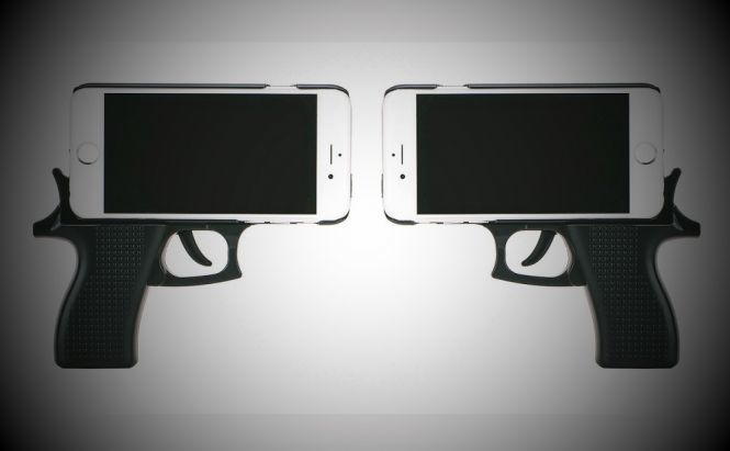 The Police Don't Like Smartphone Cases that Look Like a Gun