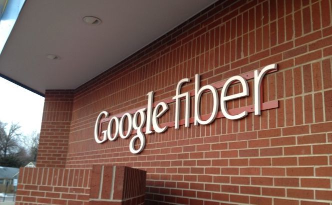 Google is to provide Internet at Indian railway stations