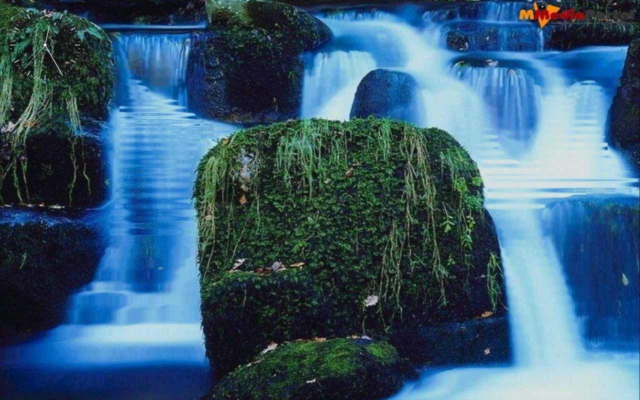 Small waterfall screensaver